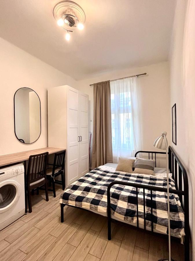 Quiet Apartment Close To Center ปราก ภายนอก รูปภาพ