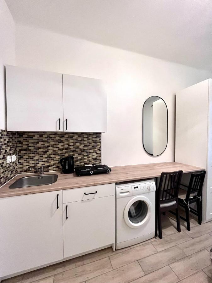 Quiet Apartment Close To Center ปราก ภายนอก รูปภาพ